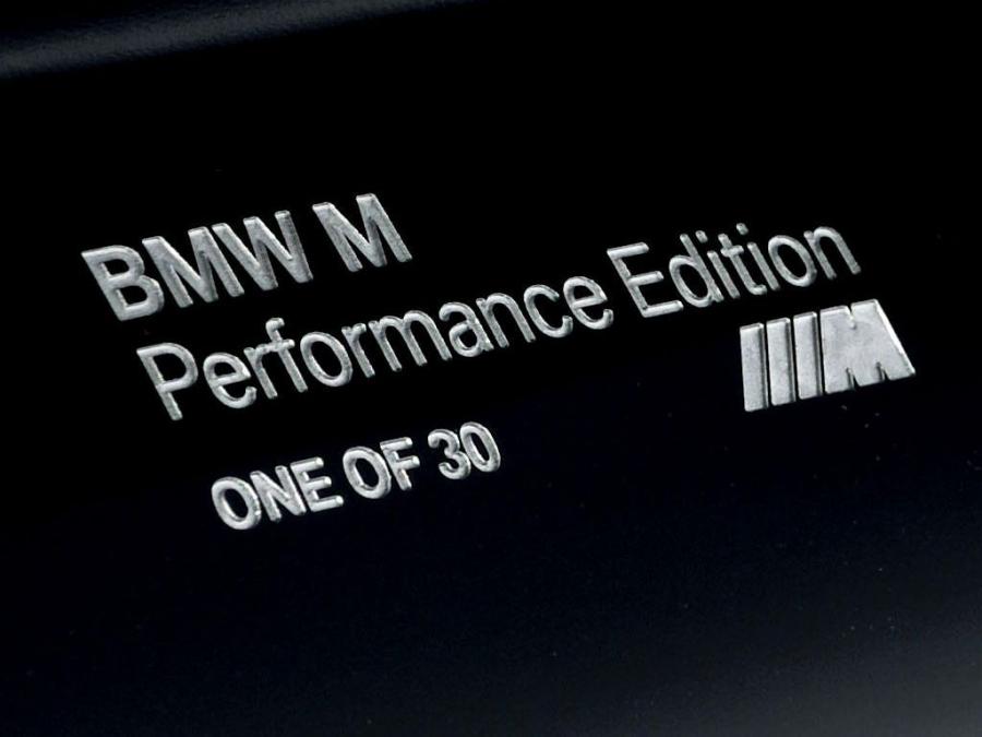  BMW M5 Performance Edition 2012 года  (UK) (фото 13 из 13)
